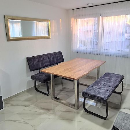 Mendoza Ferienwohnung Ailingen FDH Dış mekan fotoğraf